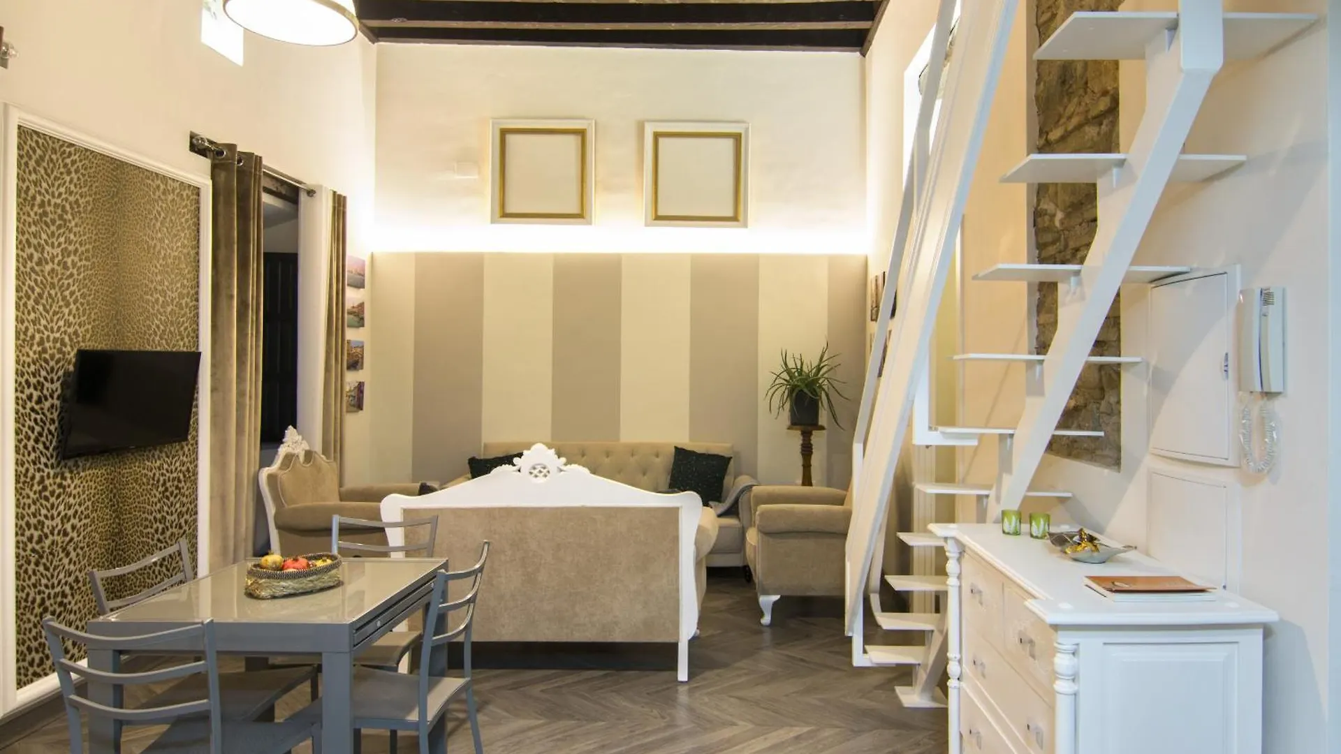 Magic Alhambra Retreat Apartment Granada Spain